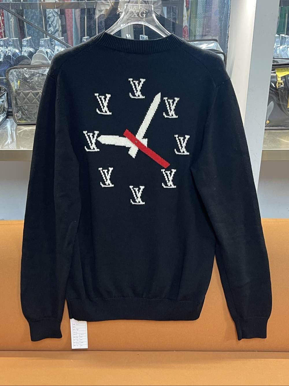 Louis Vuitton Louis Vuitton Clock Intarsia Sweater Size L Size US L / EU 52-54 / 3 - 2 Thumbnail
