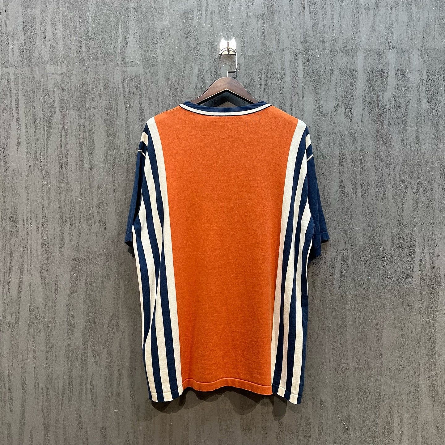 Louis Vuitton Louis Vuitton Striped Logo T-Shirt XL Size US XL / EU 56 / 4 - 2 Thumbnail