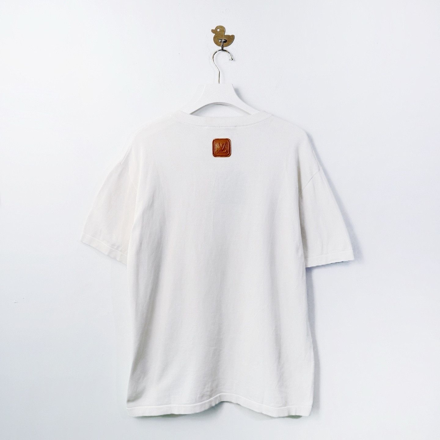 Louis Vuitton Louis Vuitton Leather Patch T-Shirt Size XXL Size US XXL / EU 58 / 5 - 2 Thumbnail