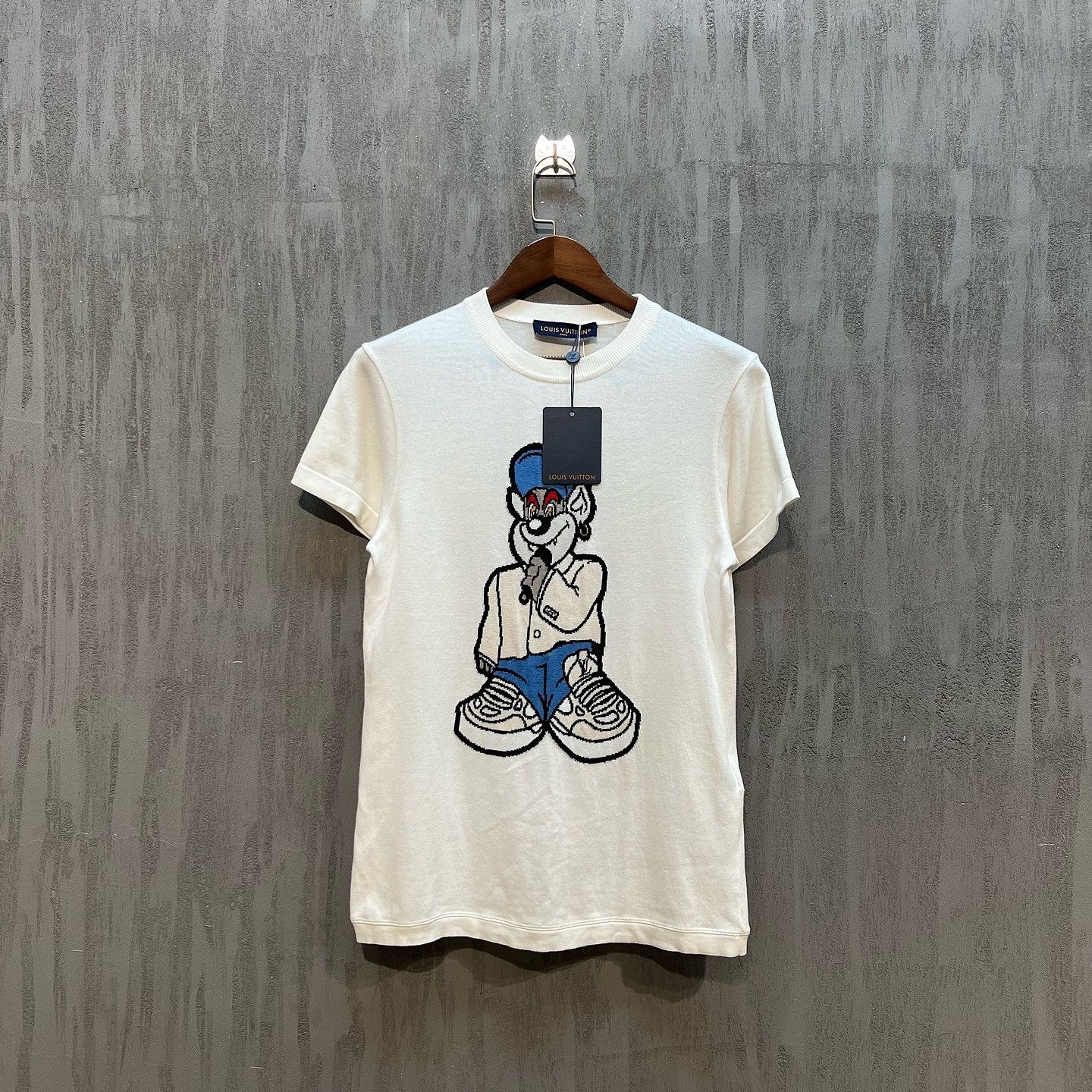 Louis Vuitton Louis Vuitton Cartoon Graphic T-Shirt Size XS Size US XS / EU 42 / 0 - 6 Thumbnail