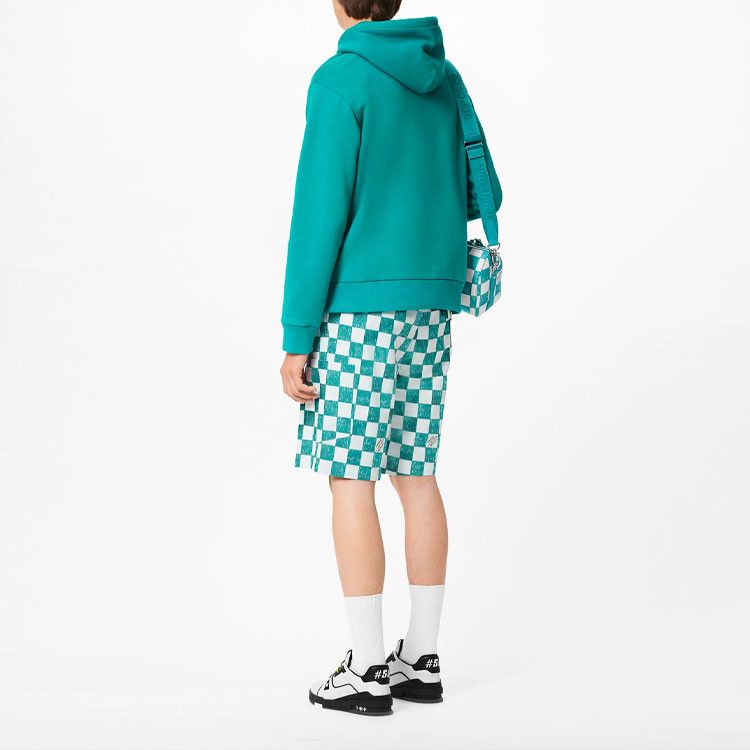 Louis Vuitton Louis Vuitton Green Logo Embroidered Hoodie Size XXL Size US XXL / EU 58 / 5 - 11 Thumbnail