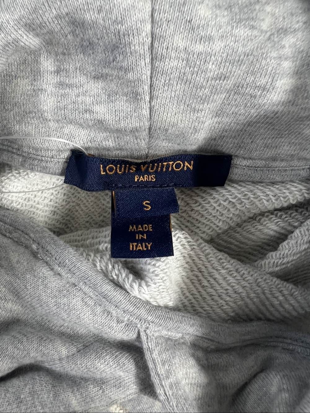 Louis Vuitton Louis Vuitton Globe Logo Crop Hoodie Size S Size S / US 4 / IT 40 - 3 Thumbnail