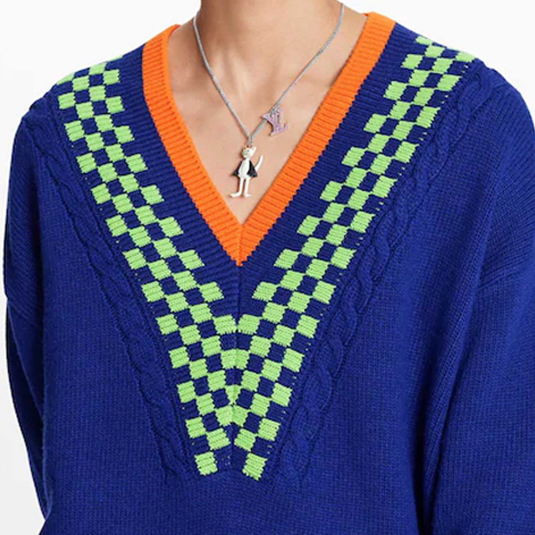 Louis Vuitton Louis Vuitton Damier V-Neck Sweater Size XXL Size US XXL / EU 58 / 5 - 9 Thumbnail