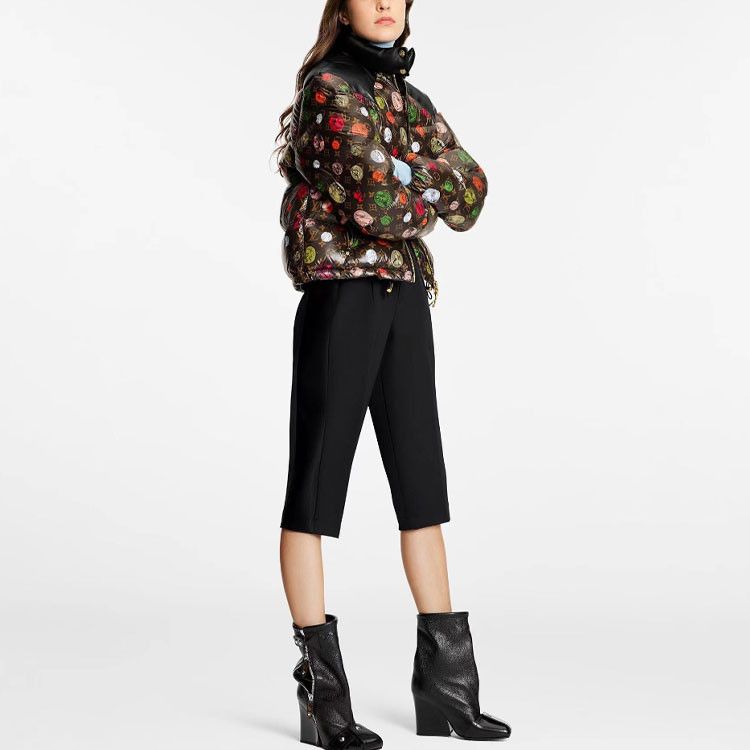 Louis Vuitton Louis Vuitton x Fornasetti Monogram Puffer Jacket Size 34 Size XXS / US 00 / IT 34 - 13 Thumbnail