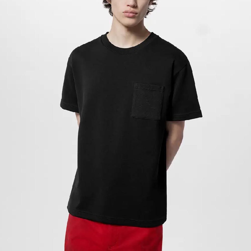 Louis Vuitton Louis Vuitton Monogram Pocket T-Shirt Size XS Size US XS / EU 42 / 0 - 6 Thumbnail