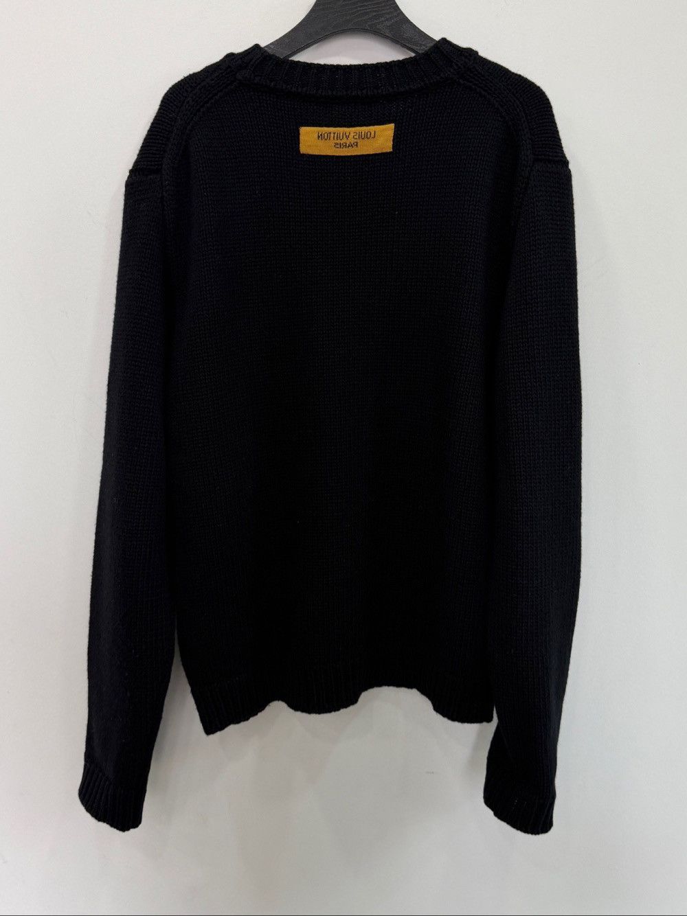 Louis Vuitton Louis Vuitton Embroidered Tool Sweater Size M Size US M / EU 48-50 / 2 - 2 Thumbnail