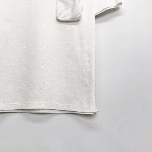 Louis Vuitton Louis Vuitton Monogram Pocket T-Shirt Size M Size US M / EU 48-50 / 2 - 6 Thumbnail
