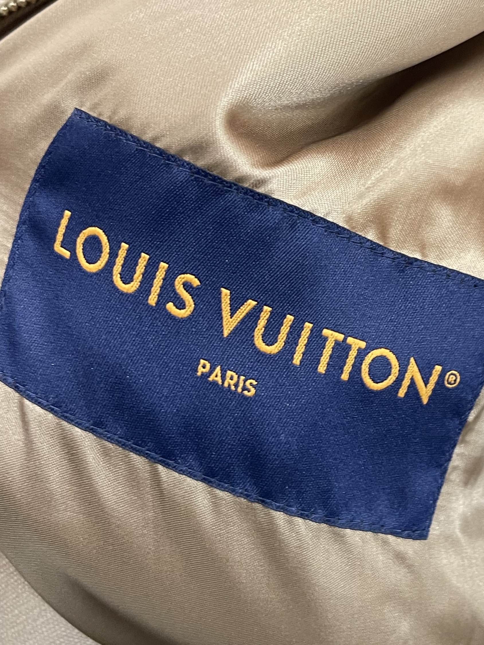 Louis Vuitton Louis Vuitton Logo Pocket Cotton Jacket Size 46 Size US S / EU 44-46 / 1 - 3 Thumbnail