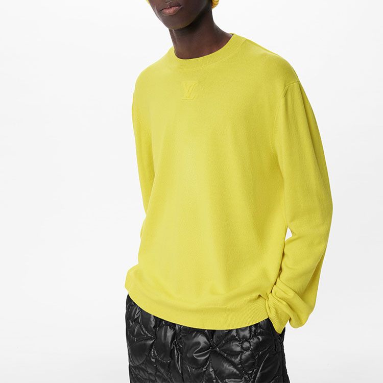 Louis Vuitton Louis Vuitton Embossed Logo Sweater Yellow Size M Size US M / EU 48-50 / 2 - 7 Thumbnail