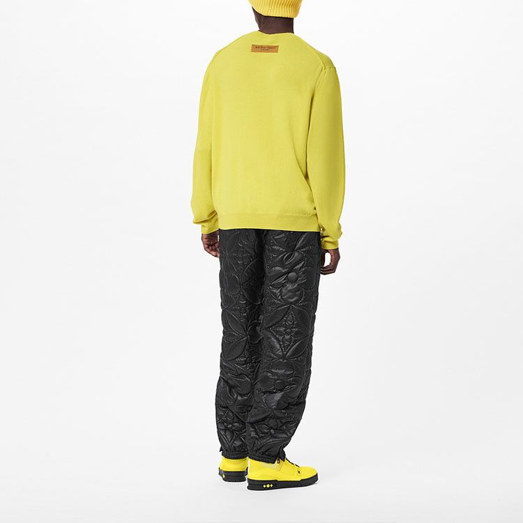 Louis Vuitton Louis Vuitton Embossed Logo Sweater Yellow Size M Size US M / EU 48-50 / 2 - 5 Thumbnail