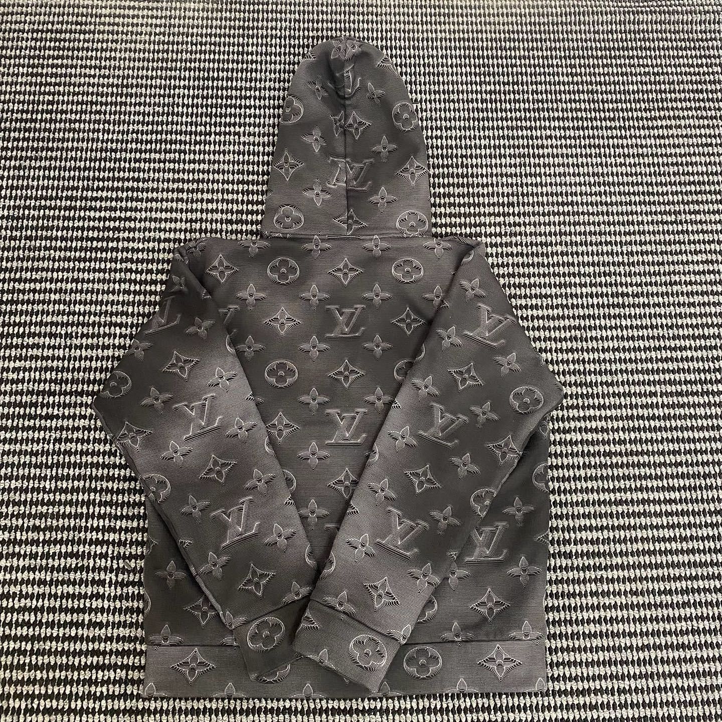 Louis Vuitton Louis Vuitton 2054 Hoodie Size L Size US L / EU 52-54 / 3 - 2 Thumbnail