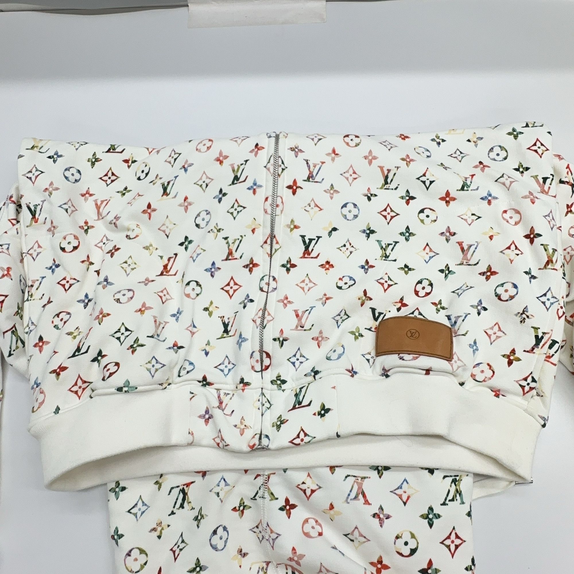 Louis Vuitton Louis Vuitton Monogram Zip-Up Hoodie Size L Size L / US 10 / IT 46 - 9 Thumbnail