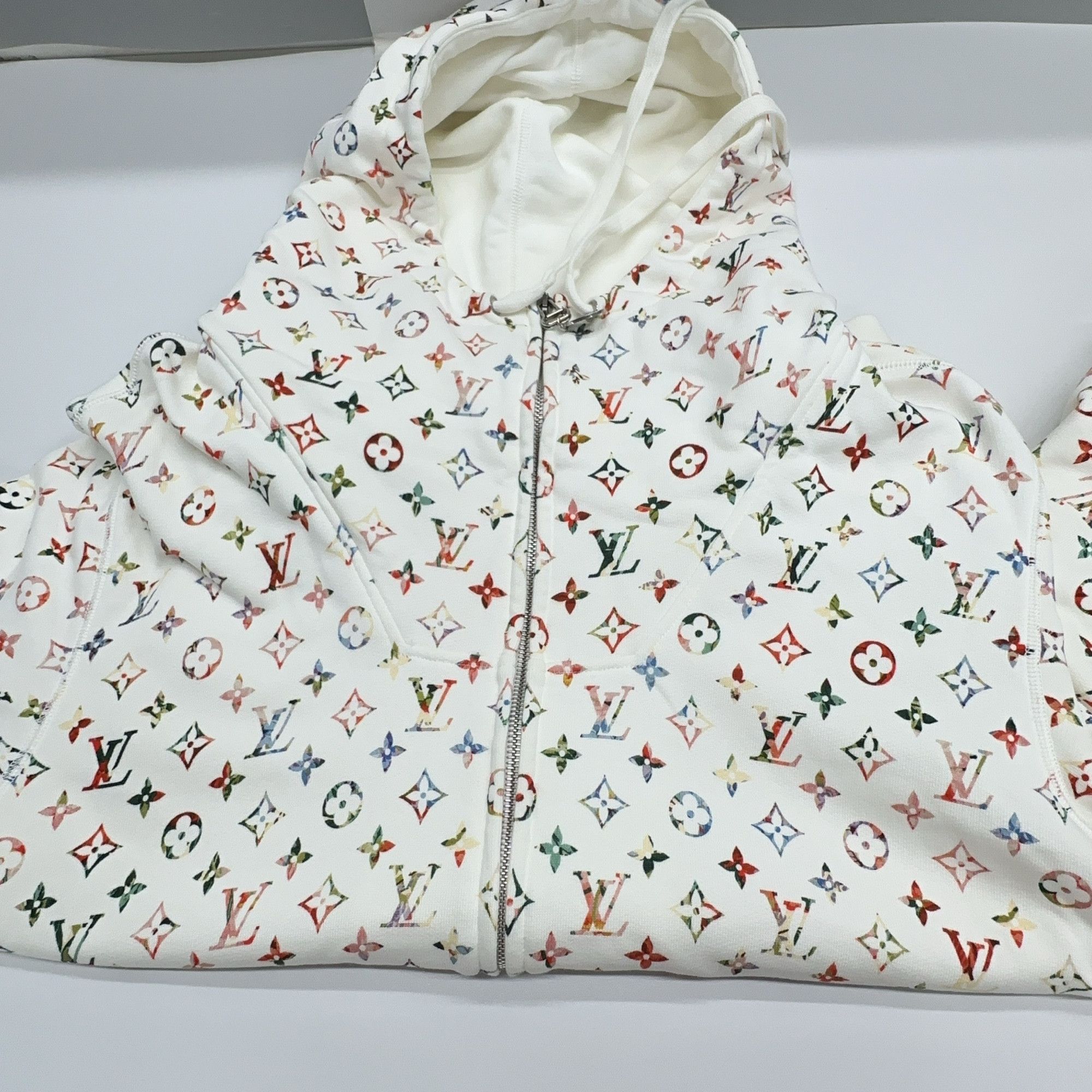 Louis Vuitton Louis Vuitton Monogram Zip-Up Hoodie Size L Size L / US 10 / IT 46 - 8 Thumbnail