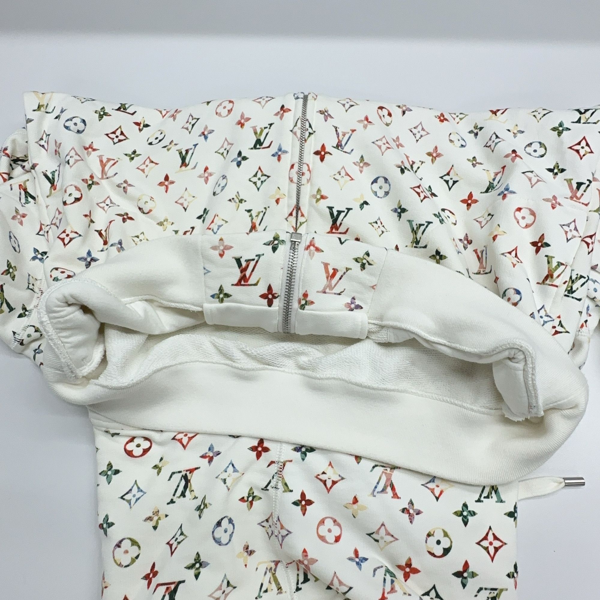 Louis Vuitton Louis Vuitton Monogram Zip-Up Hoodie Size L Size L / US 10 / IT 46 - 10 Thumbnail