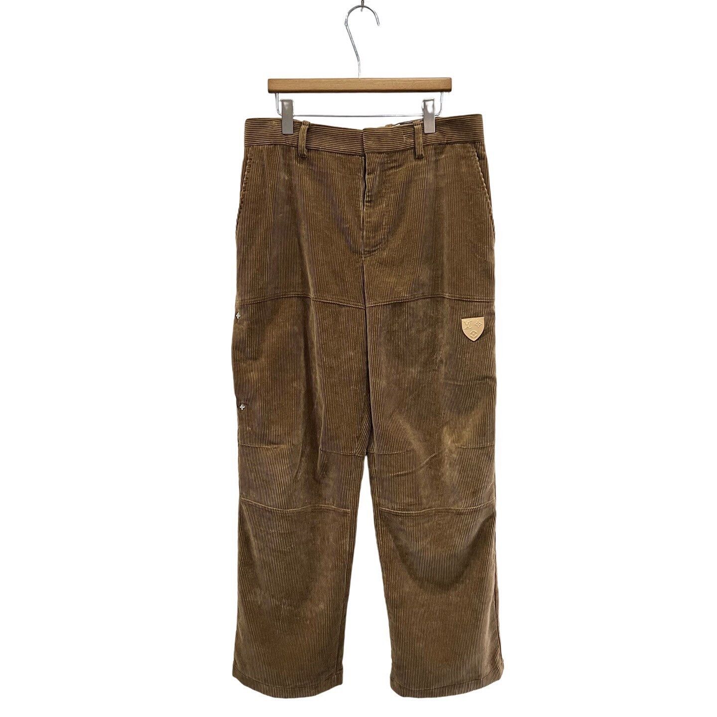 Louis Vuitton Louis Vuitton Corduroy Embossed Badge Pants Size US 34 / EU 50 - 2 Thumbnail