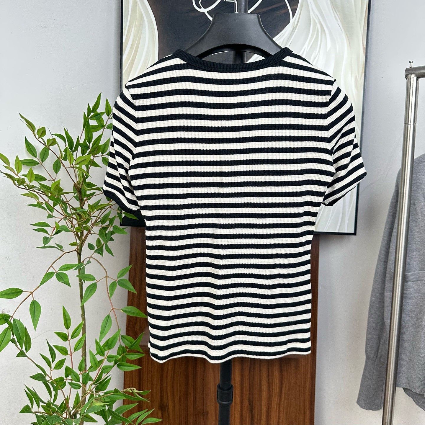 Celine Celine 23SS Triomphe Gold Buckle Striped Tee XS Size XS / US 0-2 / IT 36-38 - 2 Thumbnail