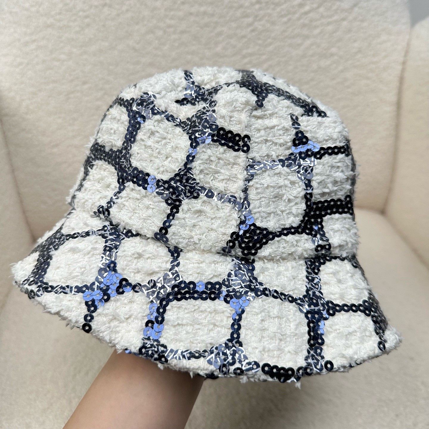 Chanel Chanel 23C Blue Sequin Silver CC Bucket Hat Size ONE SIZE - 2 Thumbnail