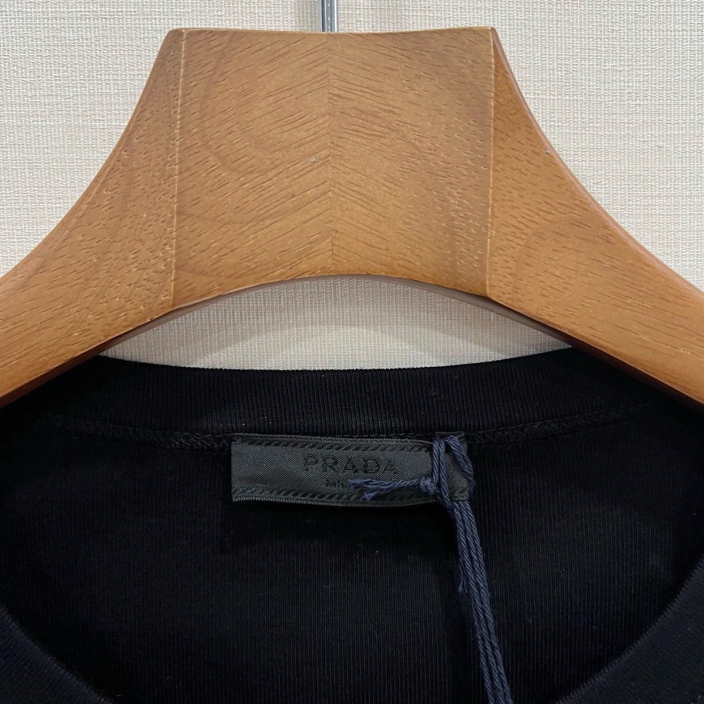 Prada Prada Chest Iron Triangle Logo Short Sleeve Size US S / EU 44-46 / 1 - 3 Thumbnail