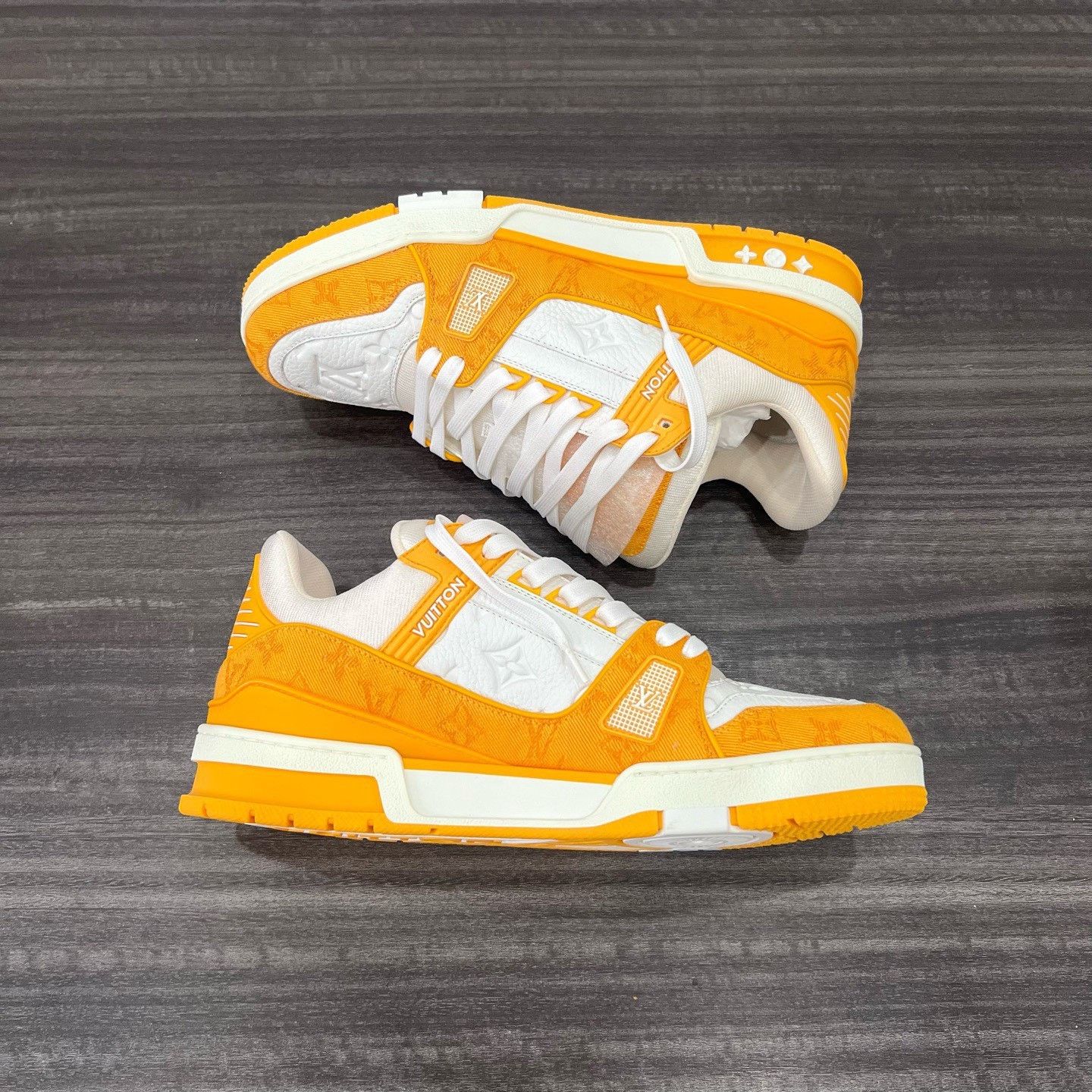 Louis Vuitton Louis Vuitton LV Trainer Sneakers Size US 10 / EU 43 - 4 Thumbnail