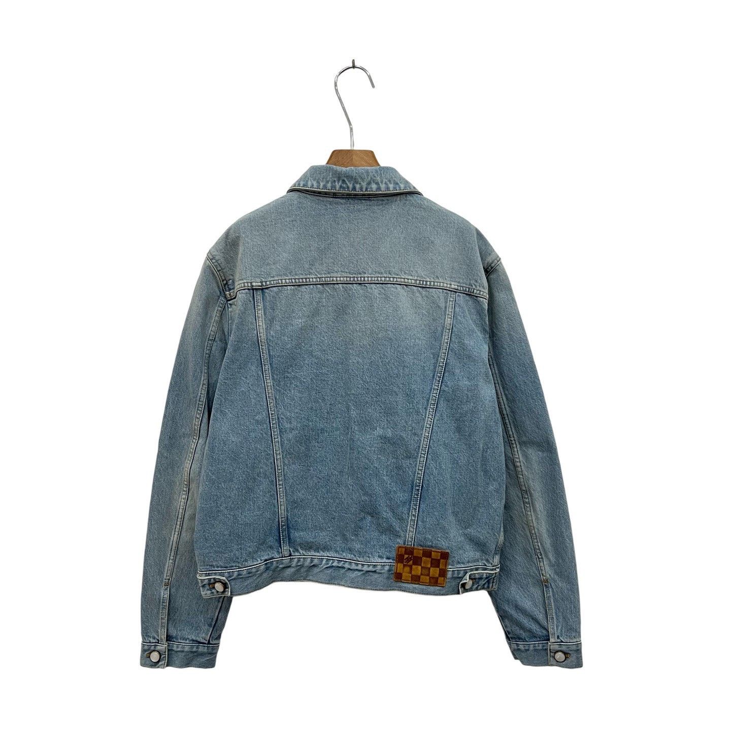 Louis Vuitton Louis Vuitton Large Logo Denim Jacket Size US M / EU 48-50 / 2 - 3 Thumbnail