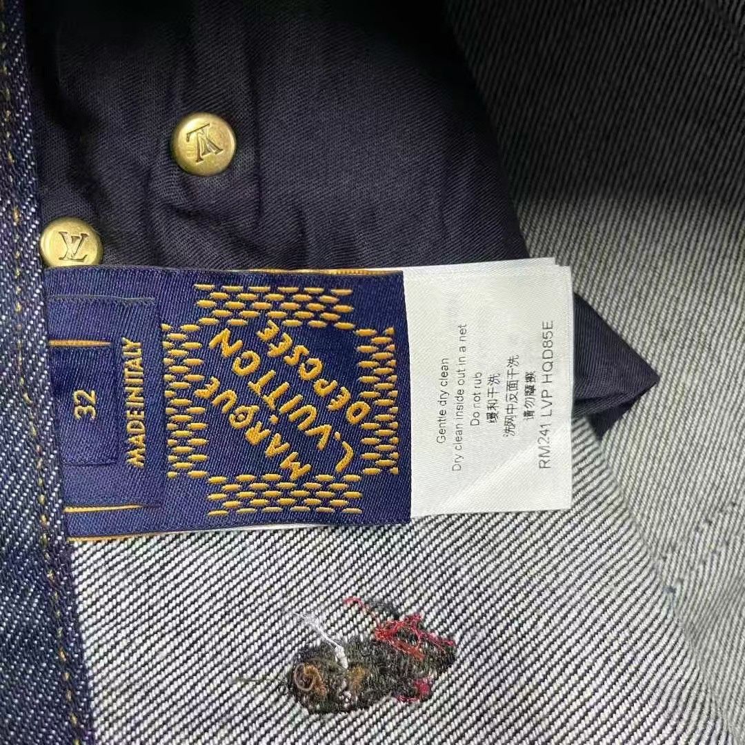 Louis Vuitton Louis Vuitton Blue Logo Embroidered Flared Jeans Size US 32 / EU 48 - 4 Thumbnail