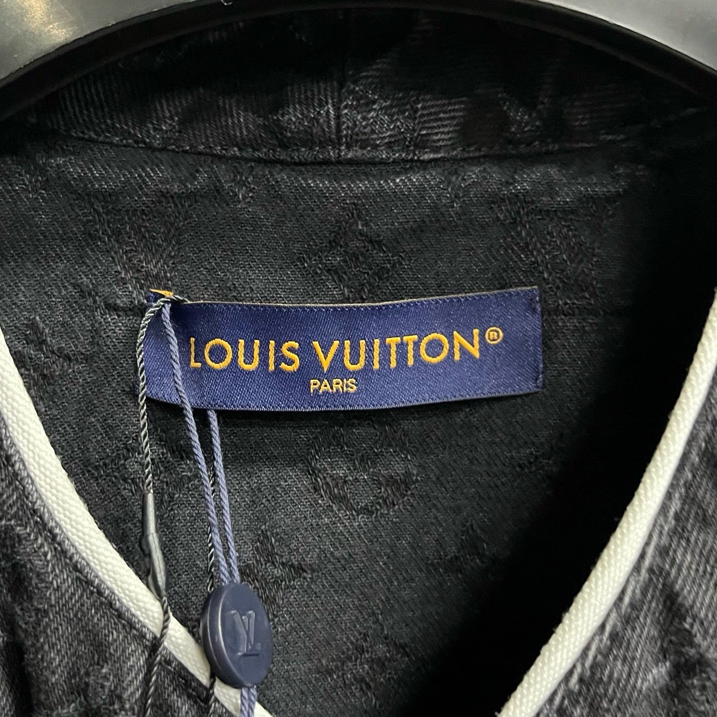 Louis Vuitton Louis Vuitton Black Logo Denim Short Shirt Size US S / EU 44-46 / 1 - 3 Thumbnail