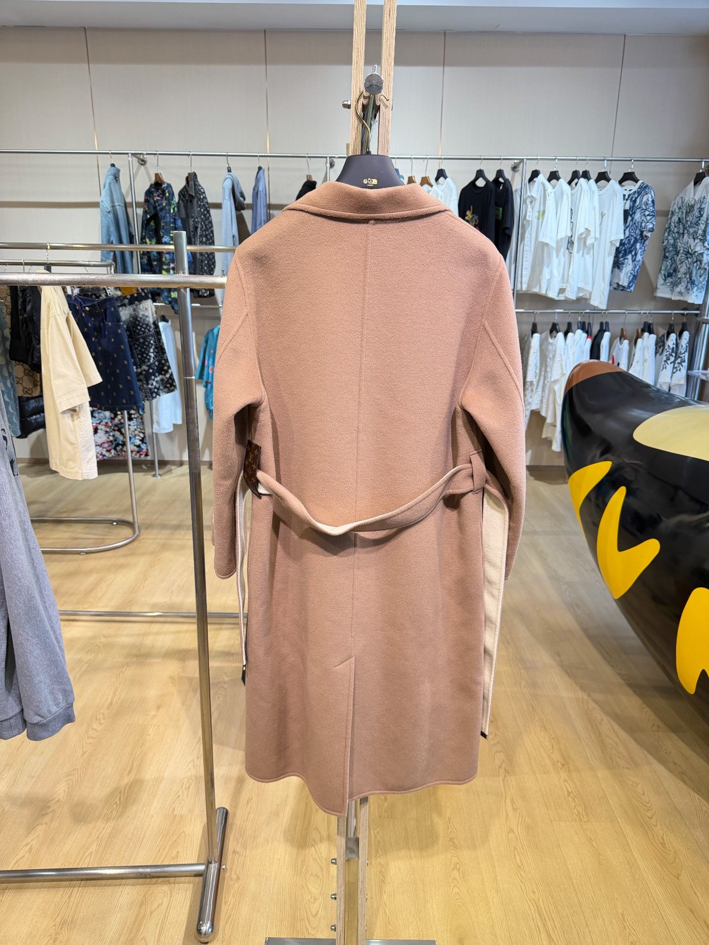 Louis Vuitton Louis Vuitton Wool Long Coat Size XXS / US 00 / IT 34 - 2 Thumbnail