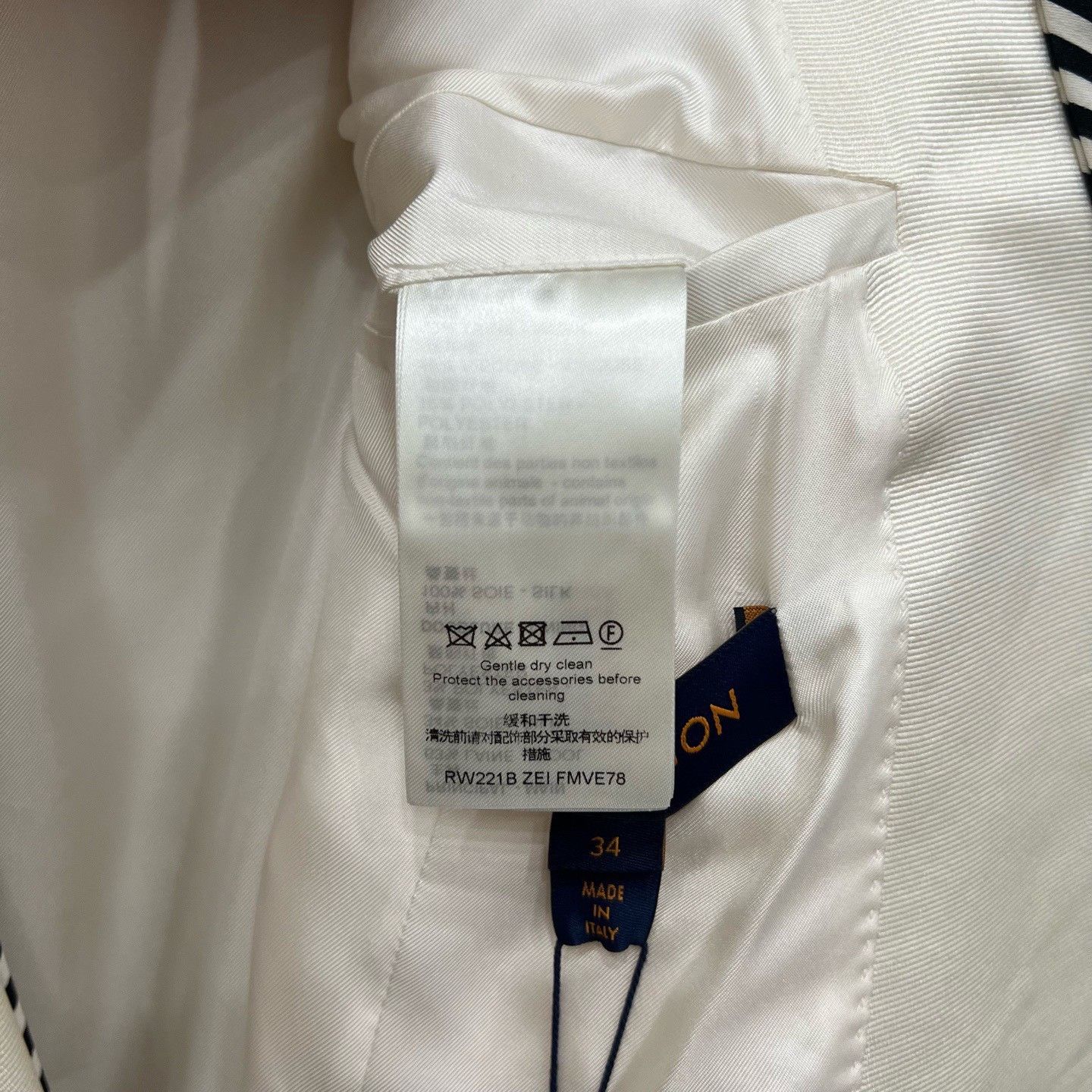 Louis Vuitton Louis Vuitton White Blazer Size 34 Size M / US 6-8 / IT 42-44 - 6 Thumbnail