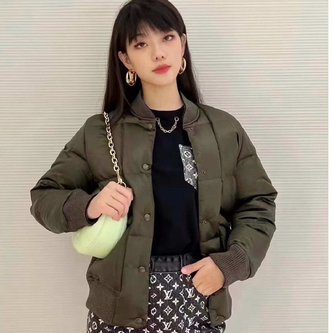 Louis Vuitton Louis Vuitton Olive Green Monogram Down Jacket 34 Size XXS / US 00 / IT 34 - 7 Thumbnail