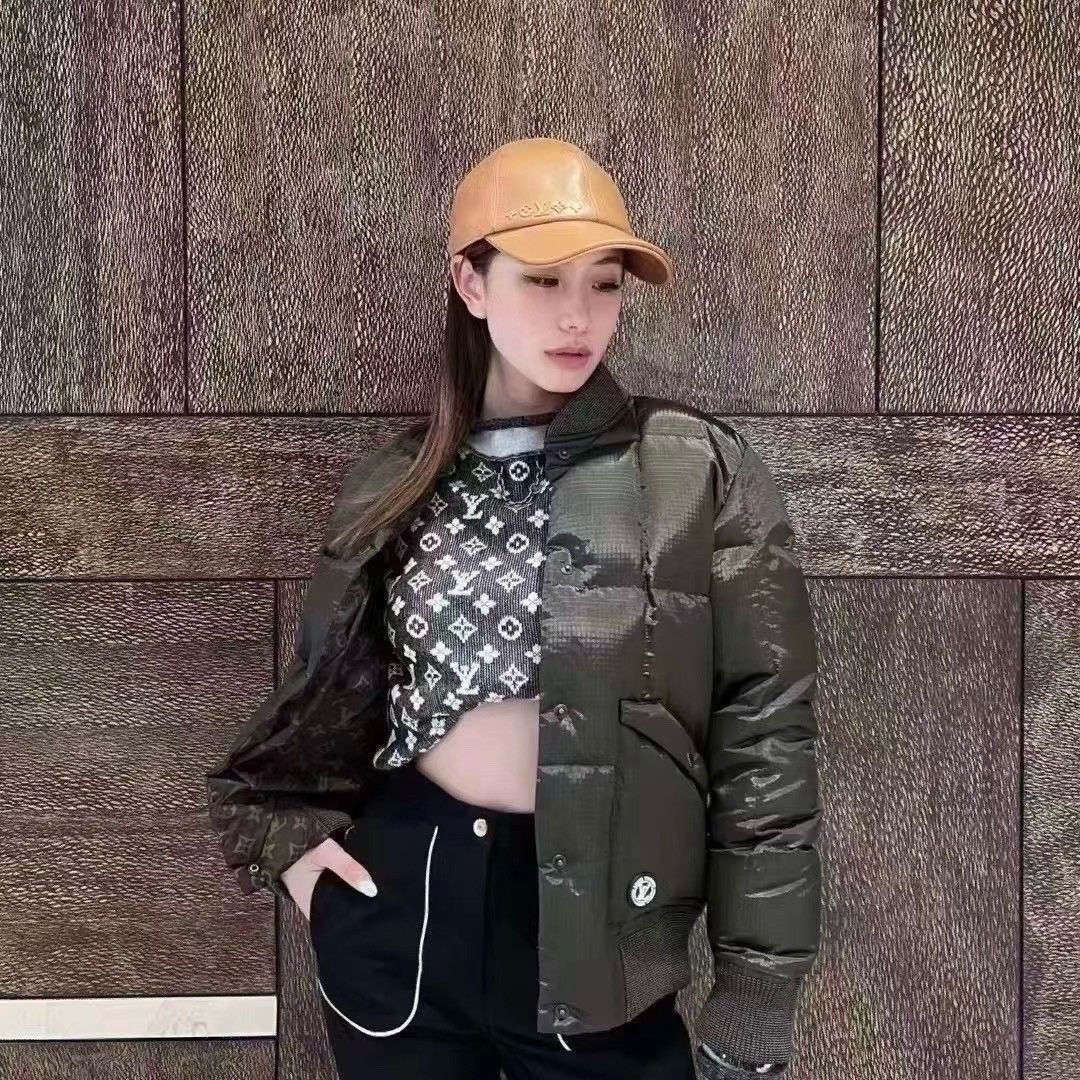 Louis Vuitton Louis Vuitton Olive Green Monogram Down Jacket 34 Size XXS / US 00 / IT 34 - 9 Thumbnail