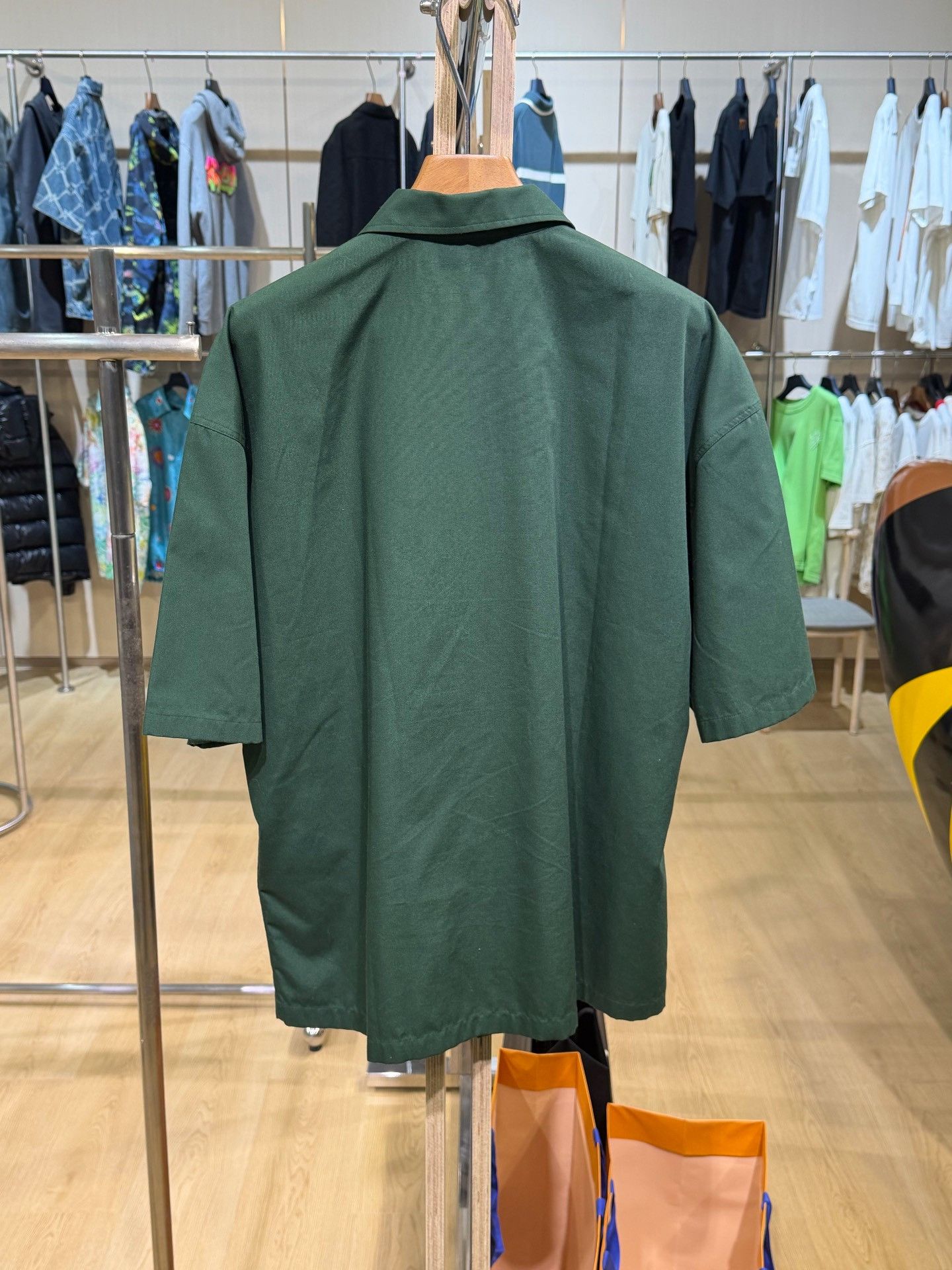 Prada Prada New Green Logo Short-Sleeve Shirt Size US S / EU 44-46 / 1 - 2 Thumbnail