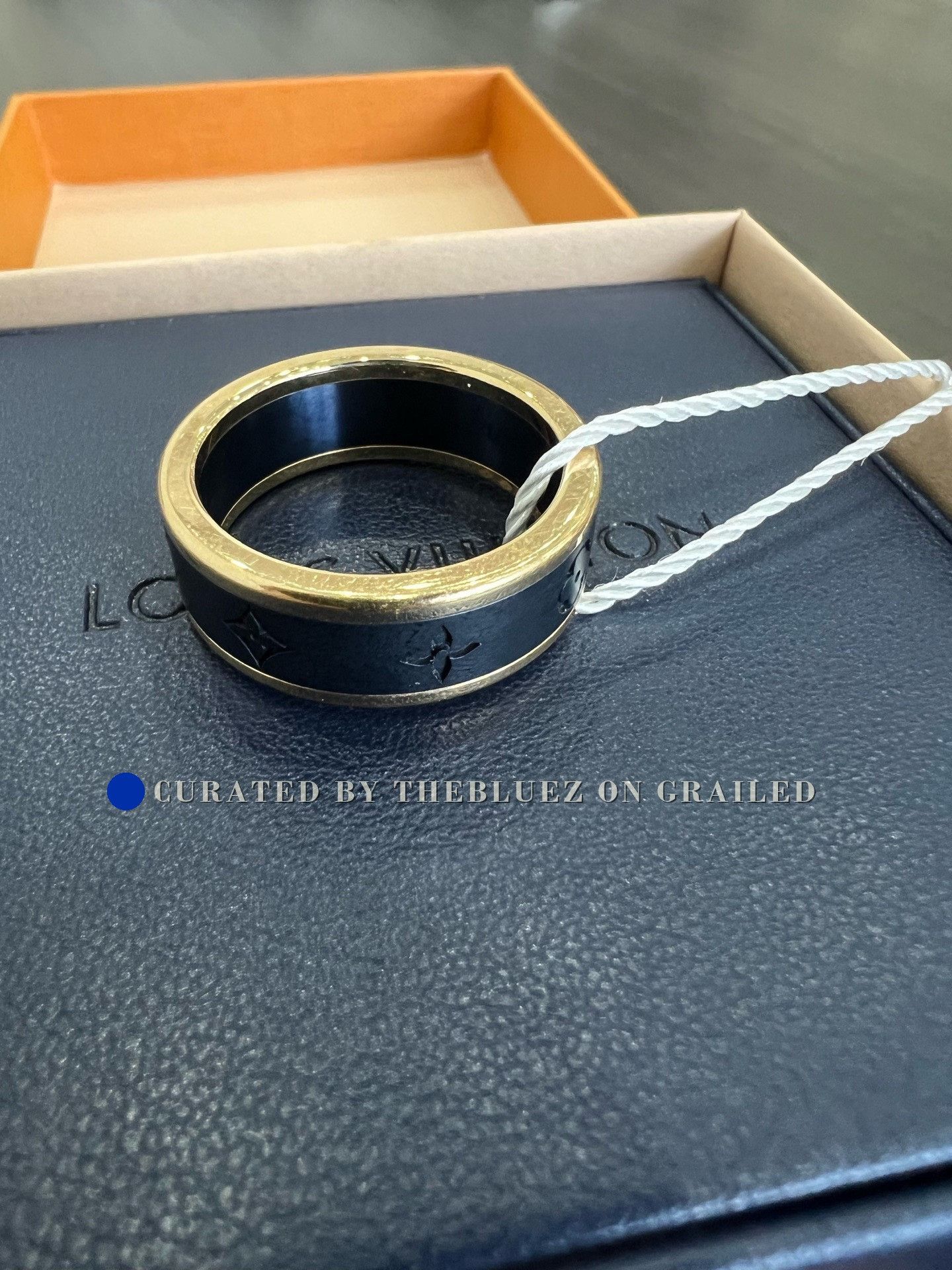 Louis Vuitton Louis Vuitton Les Gaston 18K Gold Titanium Ring Size ONE SIZE - 3 Thumbnail