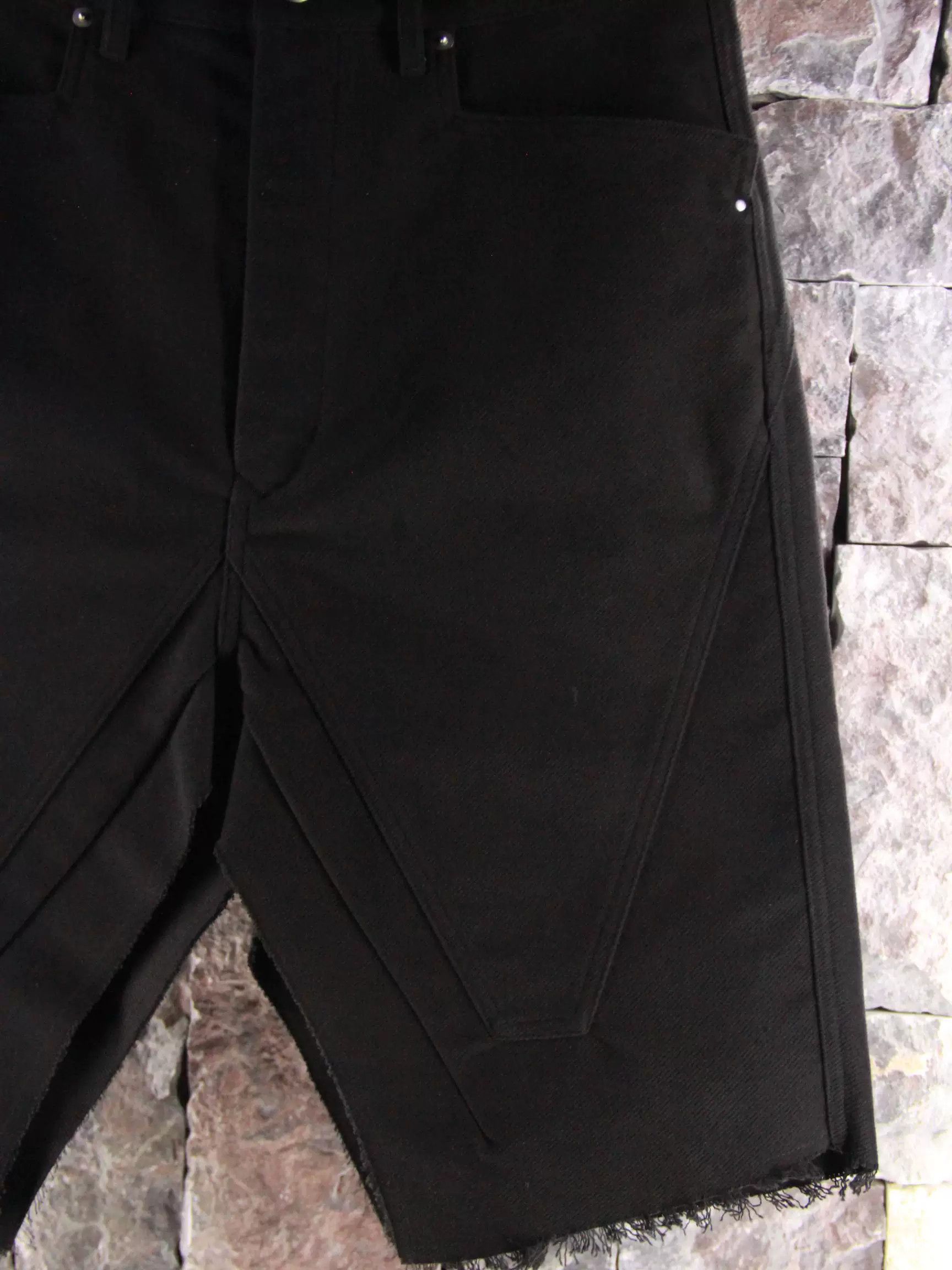 Rick Owens Rick Owens Black Midi Men uk_30 Size 4XL / US 24-26 - 4 Thumbnail