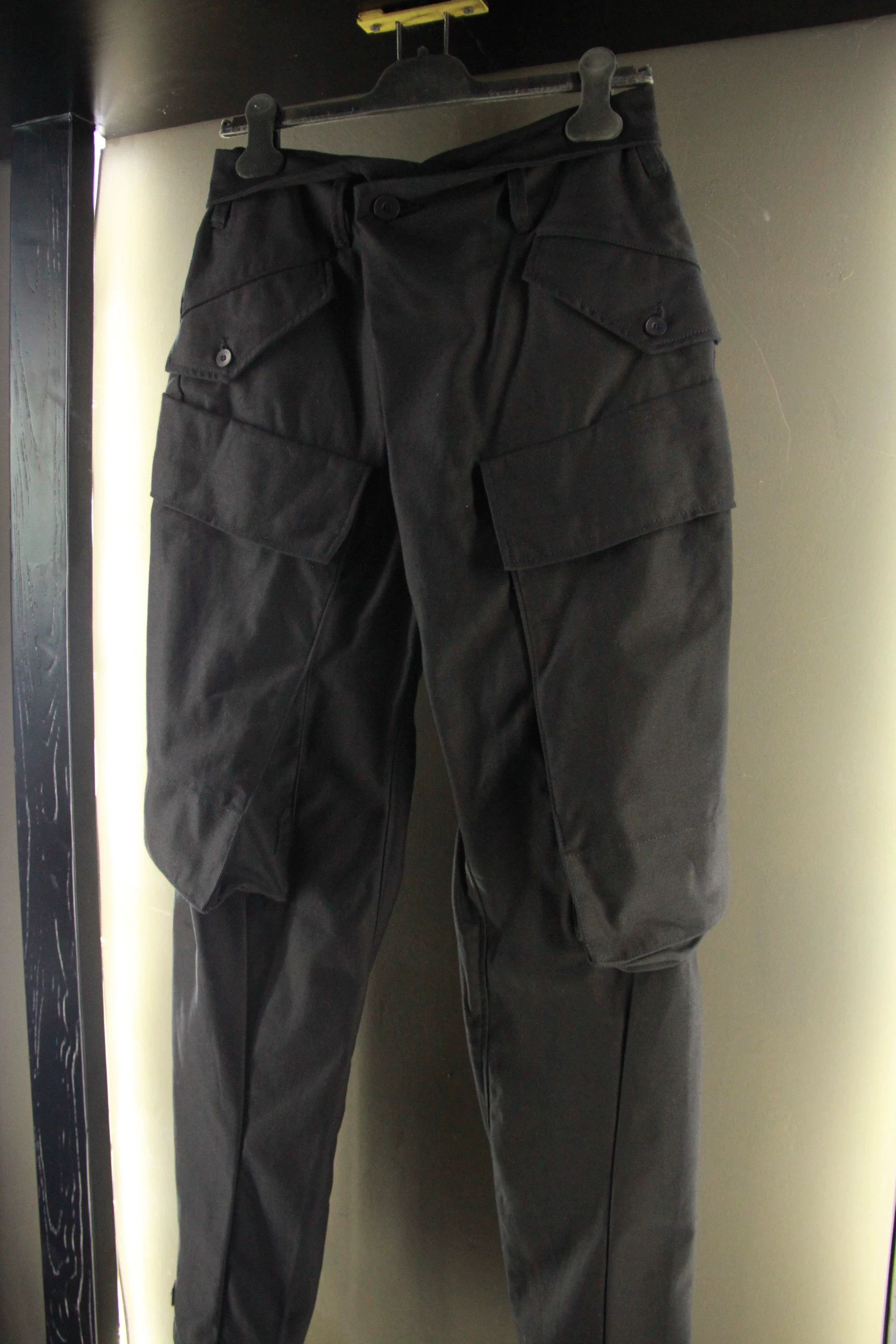 Julius Julius Black Casual Pants Men 30 Size US 30 / EU 46 - 5 Thumbnail