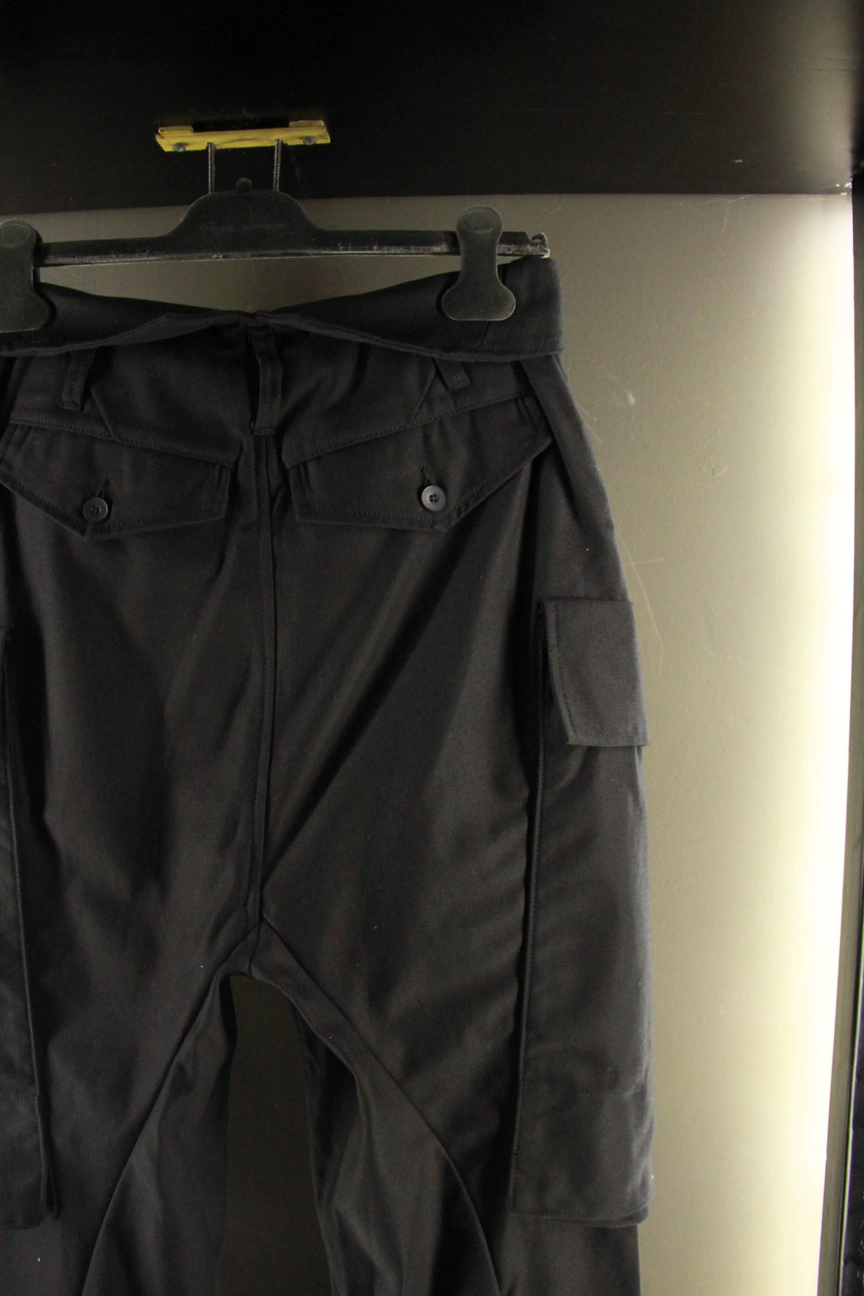 Julius Julius Black Casual Pants Men 30 Size US 30 / EU 46 - 4 Thumbnail