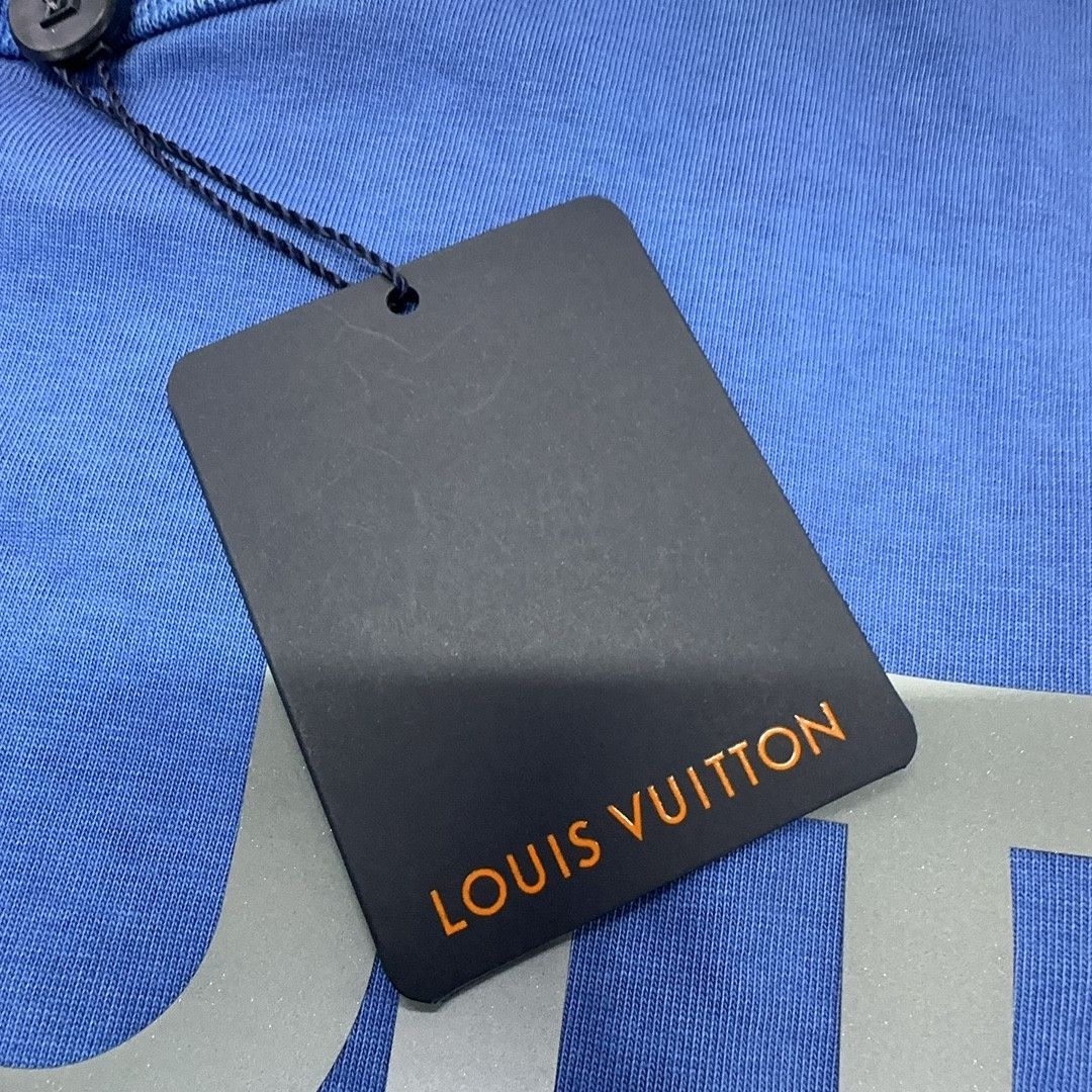 Louis Vuitton Louis Vuitton Logo T-Shirt Size S Size US S / EU 44-46 / 1 - 4 Thumbnail
