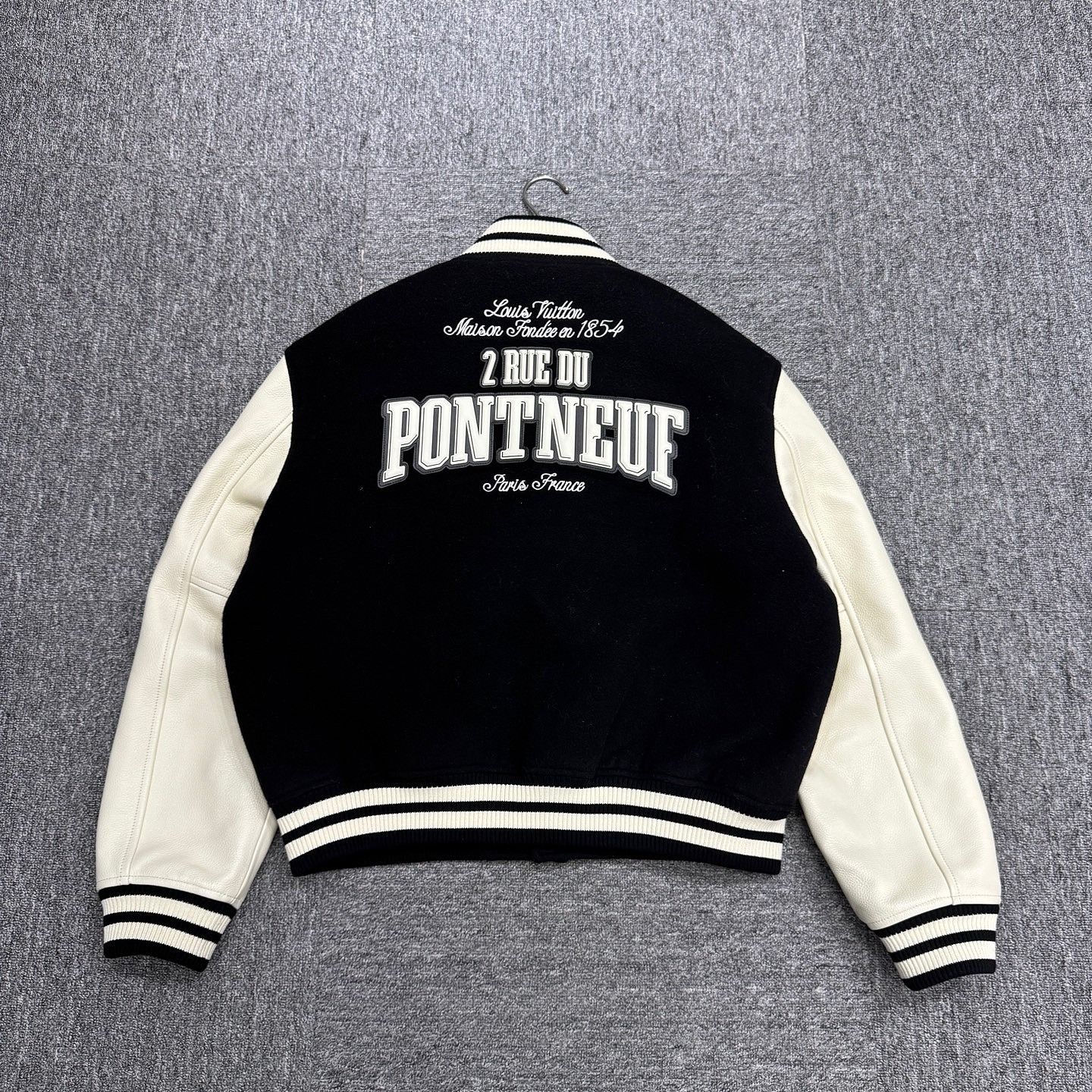 Louis Vuitton Louis Vuitton Leather Varsity Jacket Size M Size US M / EU 48-50 / 2 - 2 Thumbnail