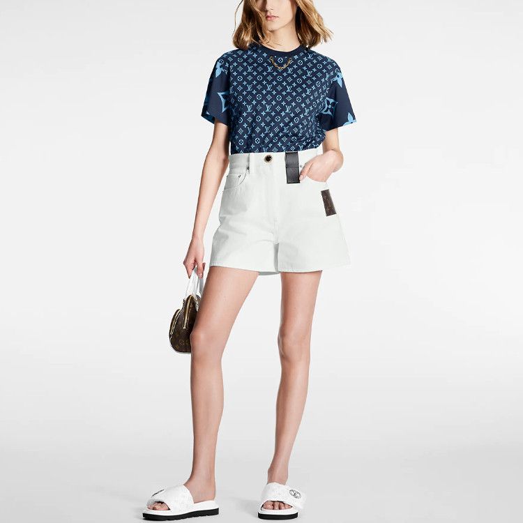 Louis Vuitton Louis Vuitton Monogram Patch White Shorts Size 34 Size 25" / US 0 / IT 36 - 7 Thumbnail