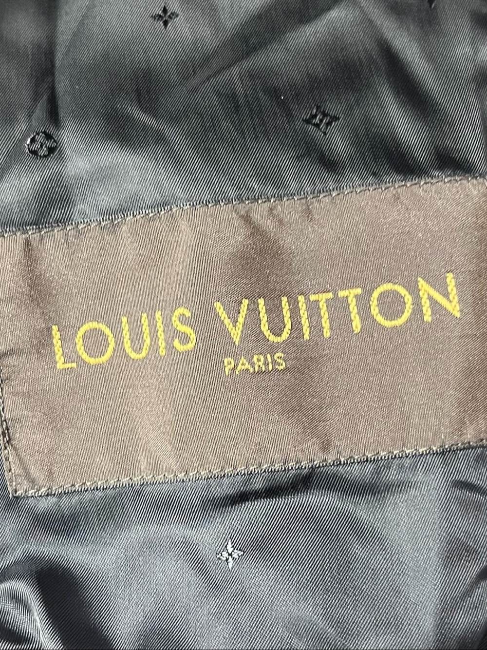 Louis Vuitton Louis Vuitton Graphic Bomber Jacket Size L Size US L / EU 52-54 / 3 - 3 Thumbnail