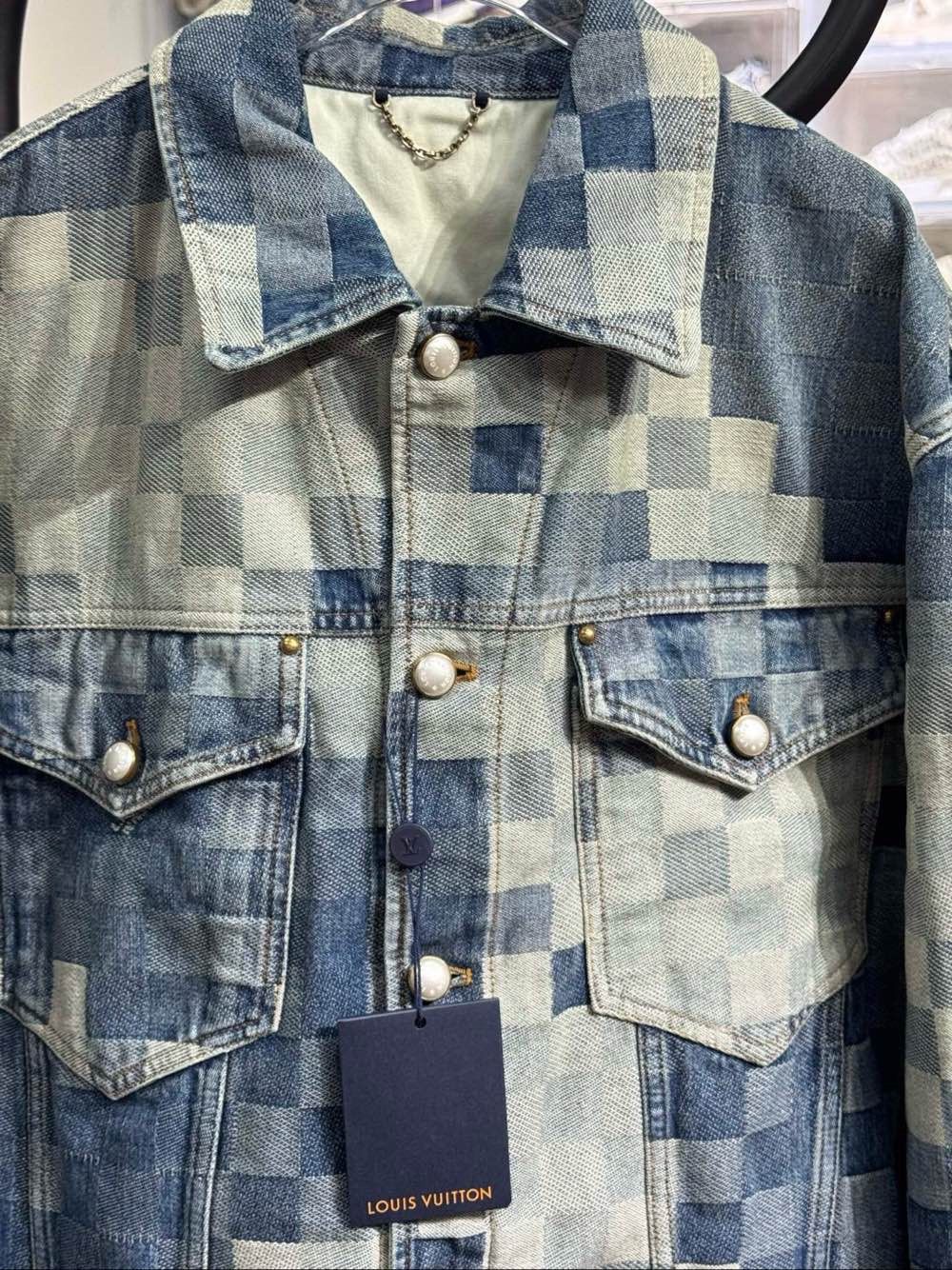 Louis Vuitton Louis Vuitton Pixelated Denim Jacket Size L Size US L / EU 52-54 / 3 - 6 Thumbnail