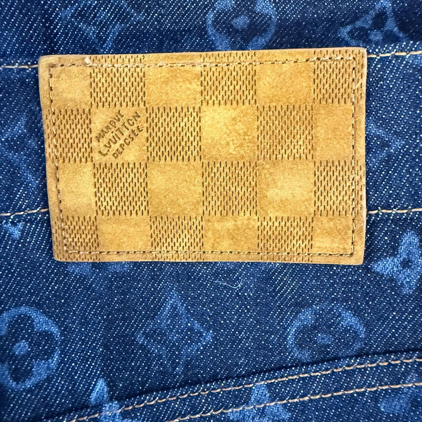 Louis Vuitton Louis Vuitton Monogram Denim Shorts Size 34 Size US 34 / EU 50 - 5 Thumbnail