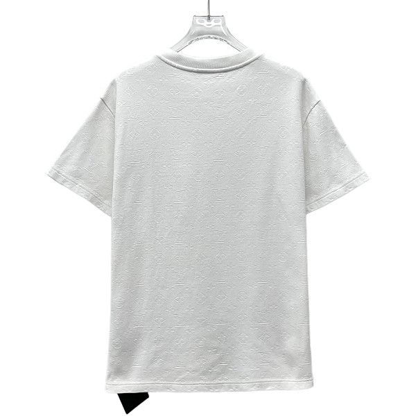 Louis Vuitton Louis Vuitton Monogram Pocket T-Shirt Size S Size US S / EU 44-46 / 1 - 2 Thumbnail