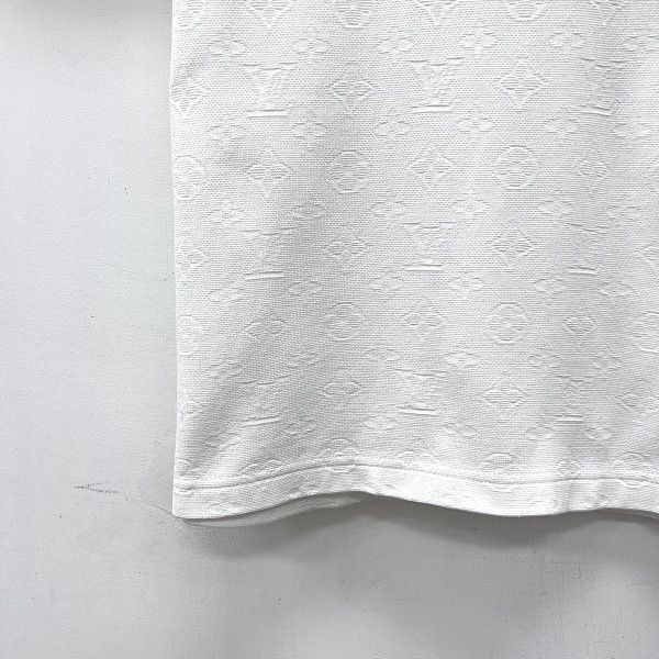 Louis Vuitton Louis Vuitton Monogram Pocket T-Shirt Size S Size US S / EU 44-46 / 1 - 6 Thumbnail