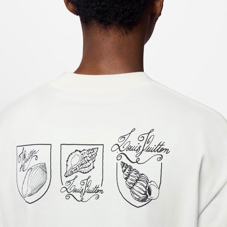 Louis Vuitton Louis Vuitton Seashell Graphic T-Shirt XXL Size US XXL / EU 58 / 5 - 6 Thumbnail