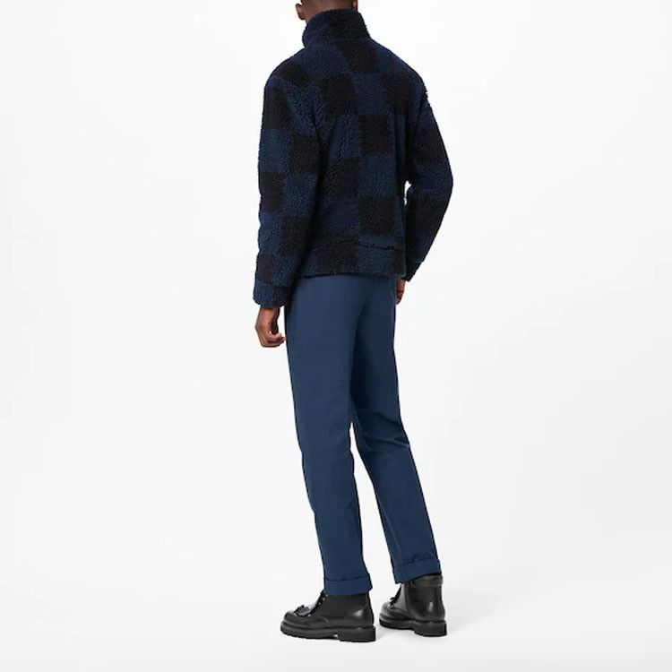 Louis Vuitton Louis Vuitton x Nigo Damier Fleece Jacket Size M Size US M / EU 48-50 / 2 - 7 Thumbnail