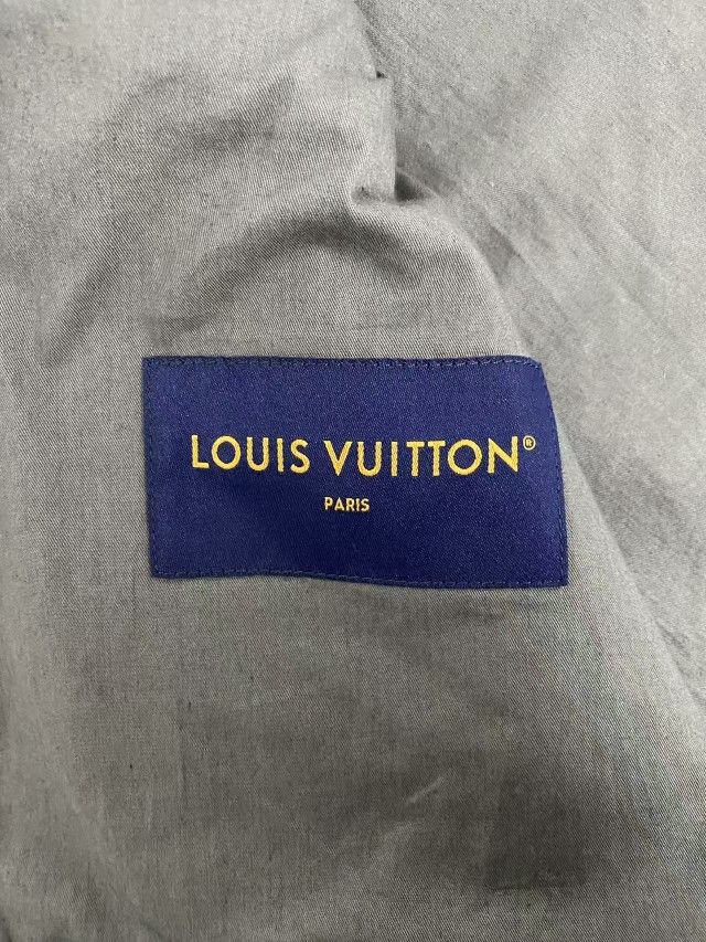 Louis Vuitton Louis Vuitton Tool Embroidery Work Jacket Size 50 Size US M / EU 48-50 / 2 - 3 Thumbnail