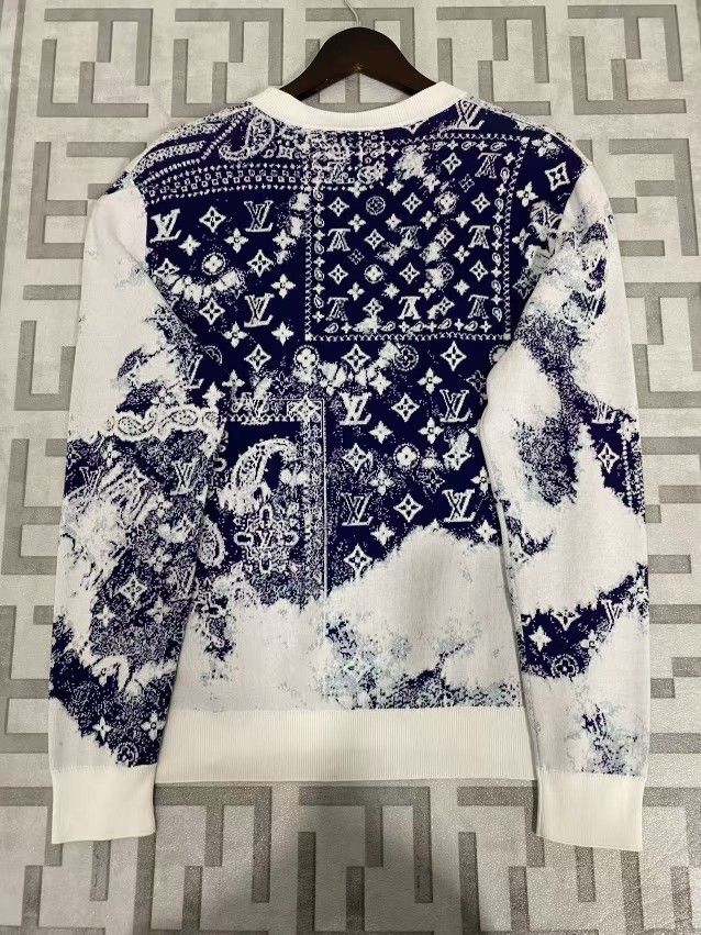 Louis Vuitton LOUIS VUITTON Bandana Print Sweater Size XS Size US XS / EU 42 / 0 - 2 Thumbnail
