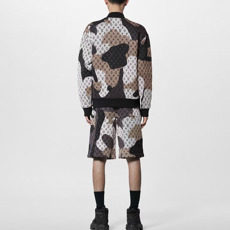 Louis Vuitton Louis Vuitton Monogram Jacquard Bomber Jacket Size L Size US L / EU 52-54 / 3 - 6 Thumbnail
