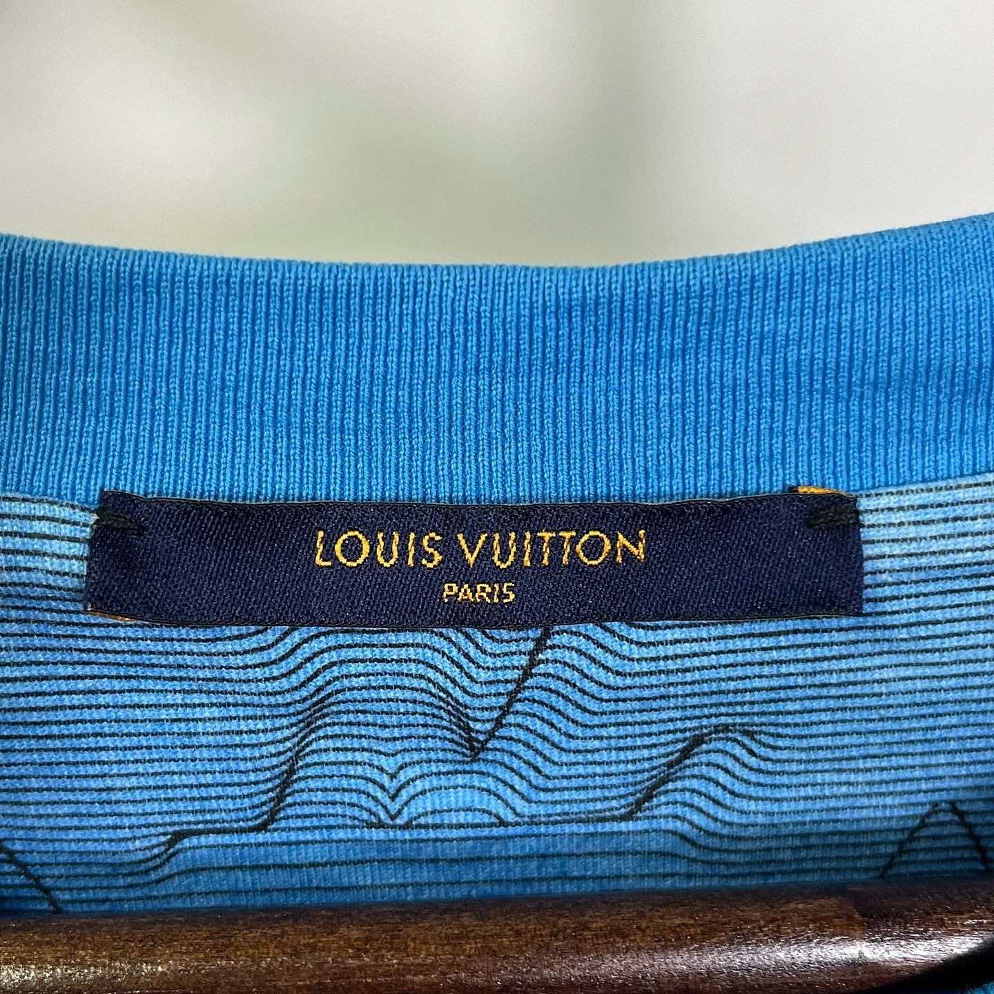 Louis Vuitton Louis Vuitton Monogram Short Sleeve T-Shirt Size XL Size US XL / EU 56 / 4 - 3 Thumbnail