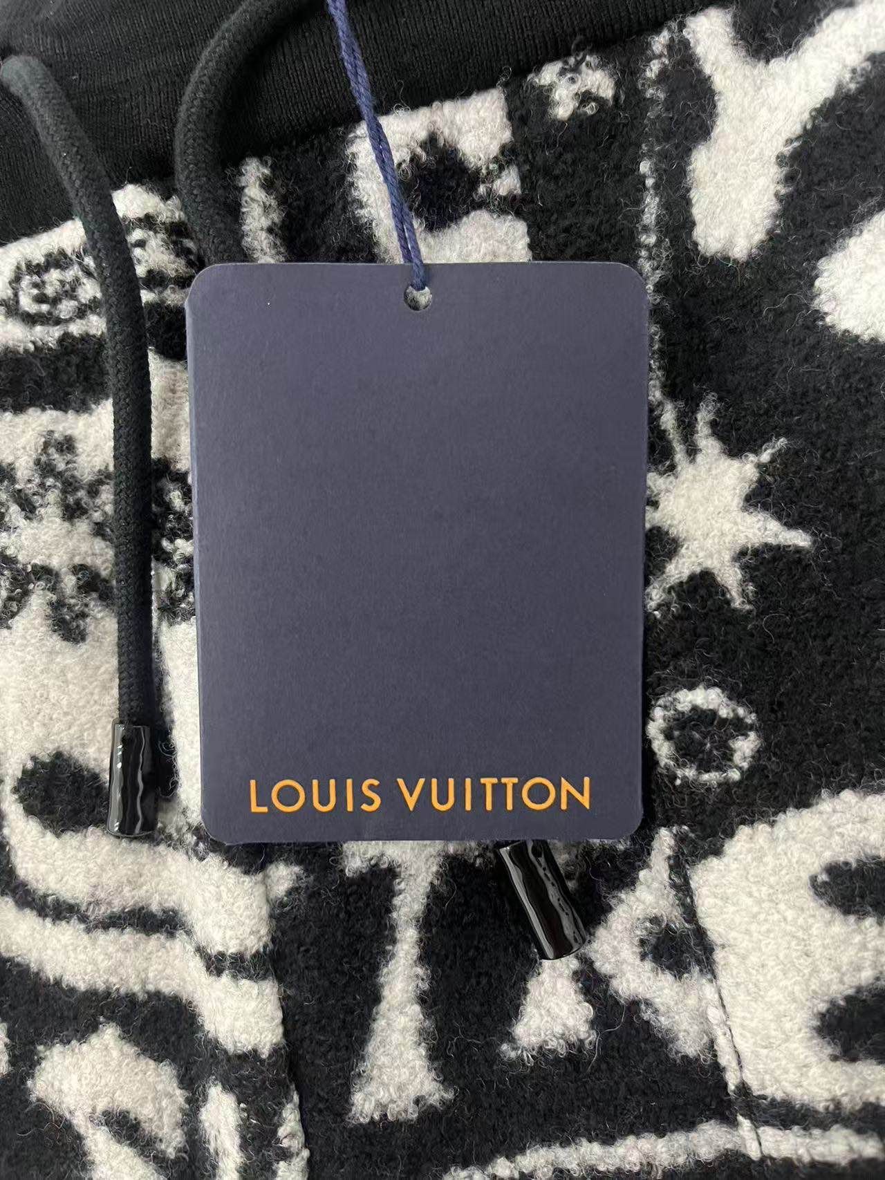 Louis Vuitton Louis Vuitton Comic Print Shorts Size 50 Size US 34 / EU 50 - 5 Thumbnail